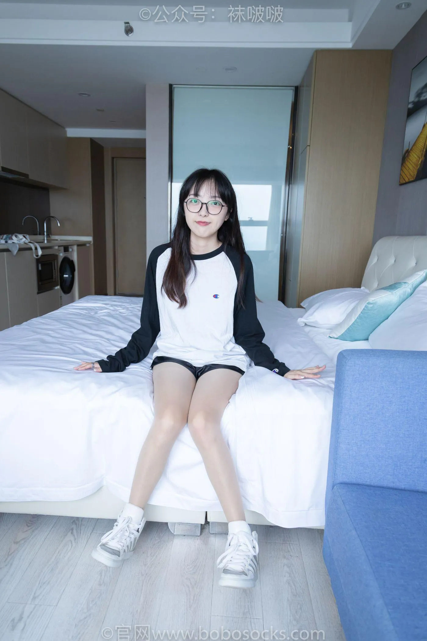 [BoBoSocks袜啵啵]NO.015 稚予-阿迪板鞋、白色短棉袜、肉丝 [135P]插图2
